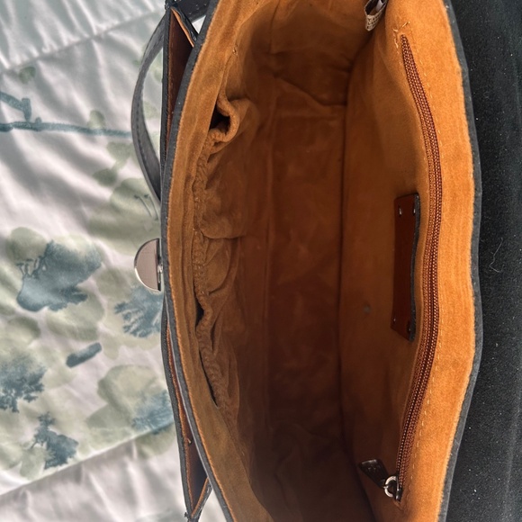 Handbag - Picture 4 of 4